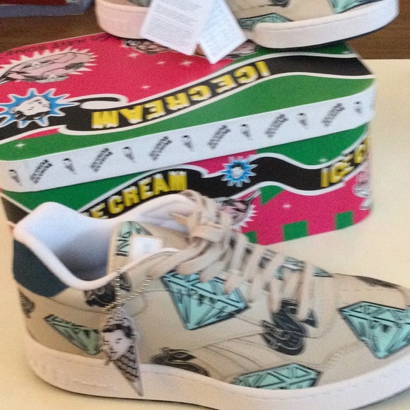 Men’s sneakers size 11.5 - Picture 2 of 7